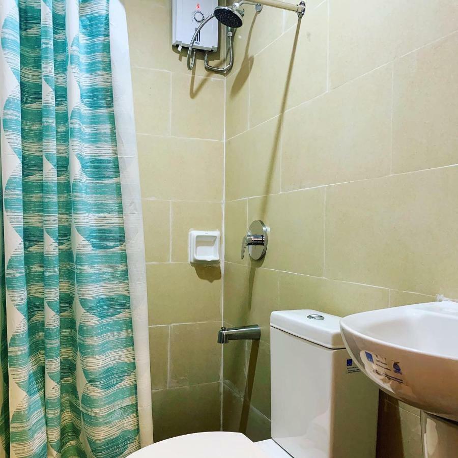 Davao Persimmon Suites Exteriér fotografie