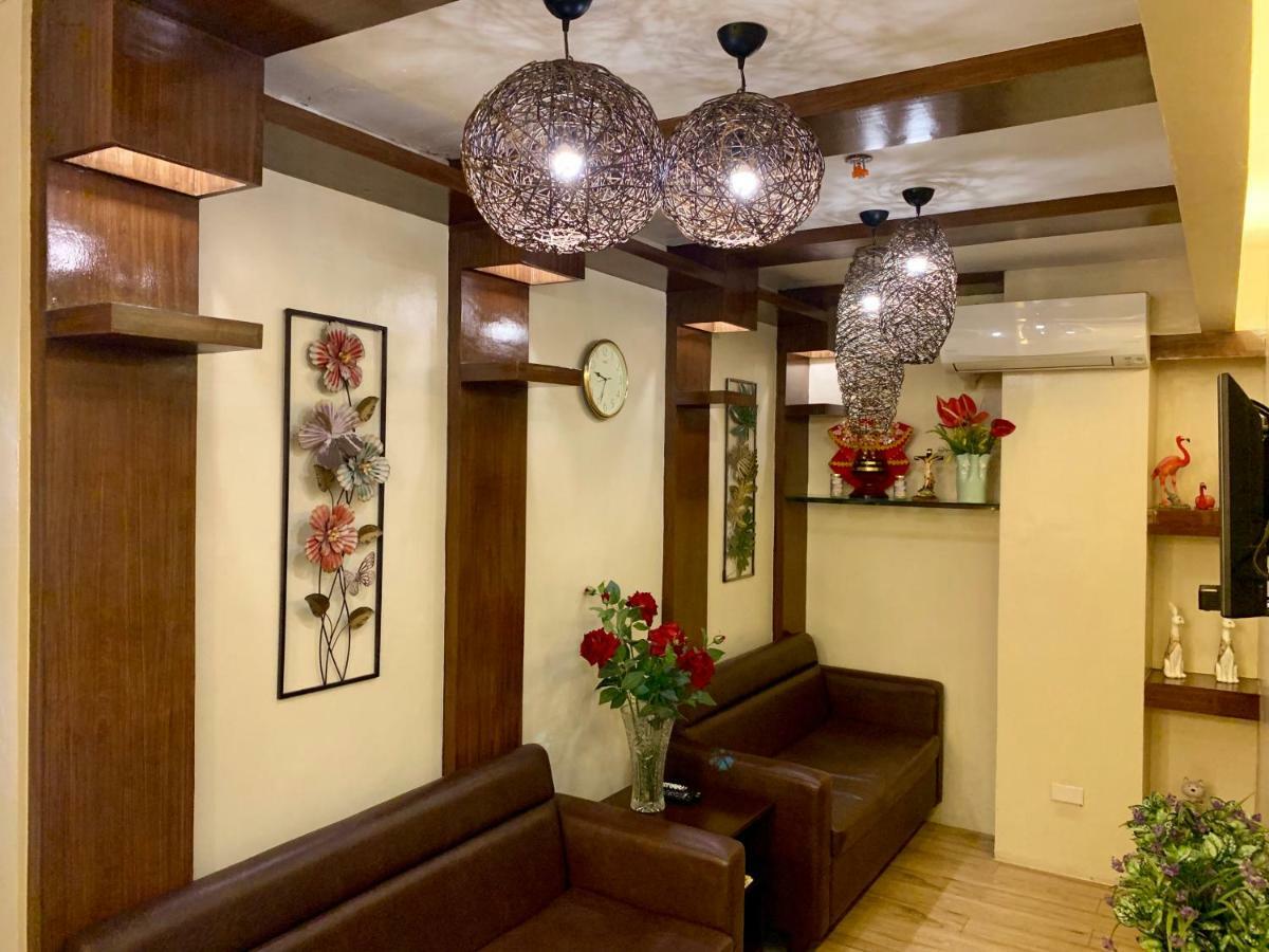 Davao Persimmon Suites Exteriér fotografie
